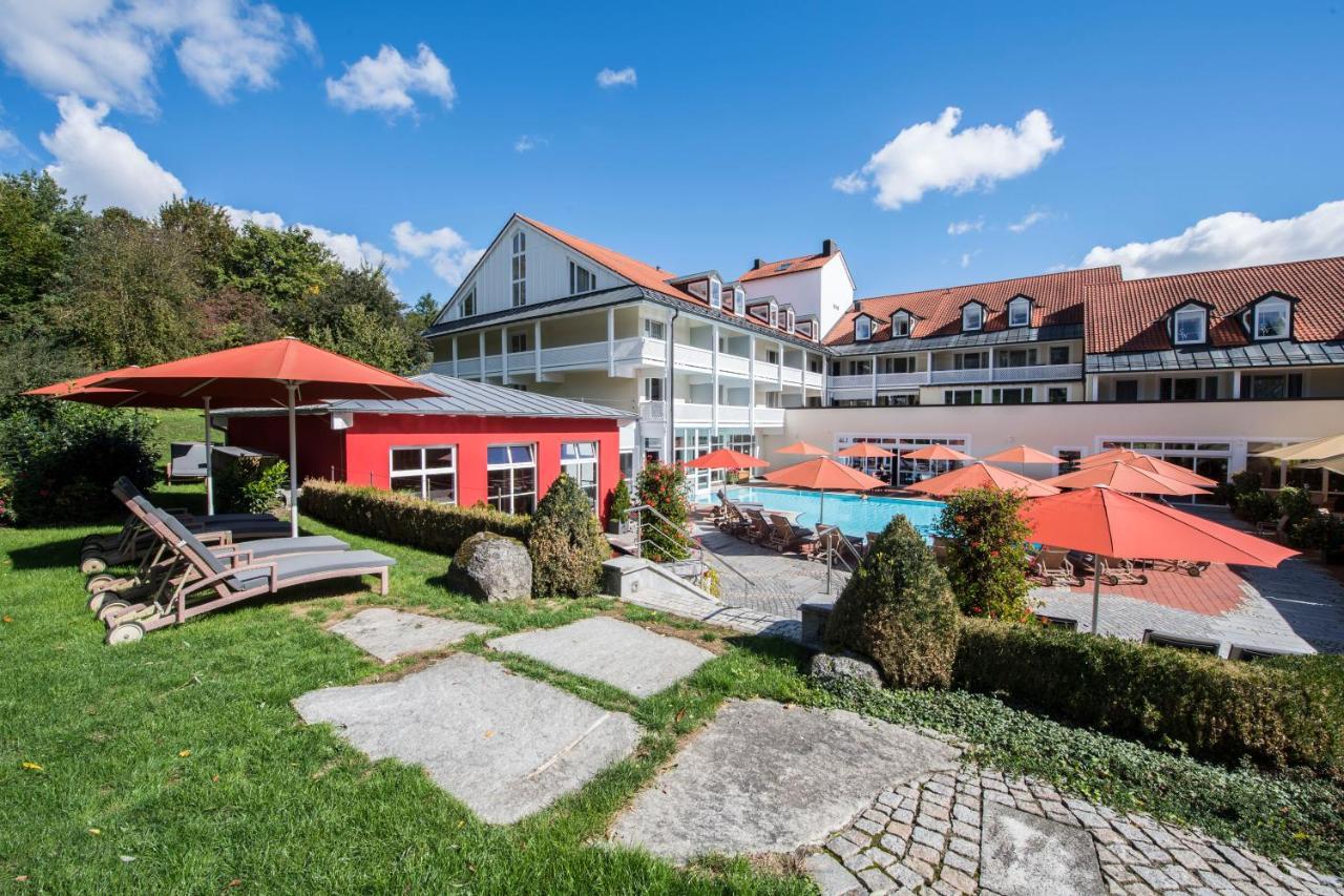 Hotel St. Wolfgang Бад-Грисбах Экстерьер фото
